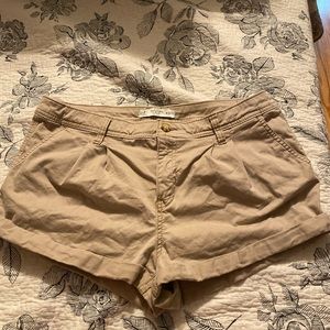 Abercrombie & Fitch khaki shorts